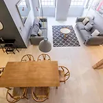 Guestready - Newly Renovated Chiado Haven